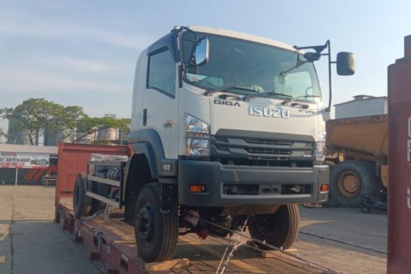 Isuzu Truck (5)
